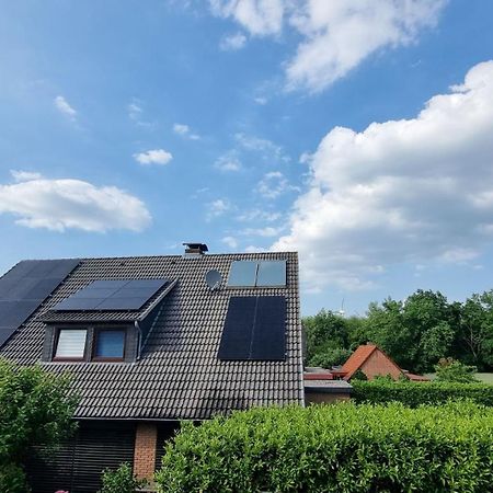 Lueneburg-Melbeck, 105 Qm Mit Fernsicht, Ruhige Sackgasse, Fussbodenheizung, Wallbox Gegen Gebuehr エクステリア 写真